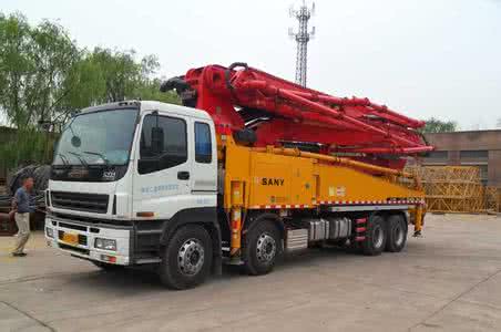 上海建設工程施工 創新驅動與高標準管理的實踐探索